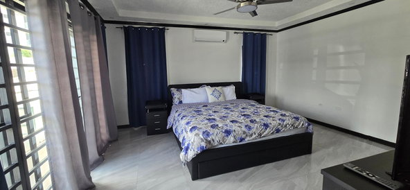 Seventeenth image of 11 Hill Road in Kingston 8, St. Andrew, Jamaica - property is For Rent