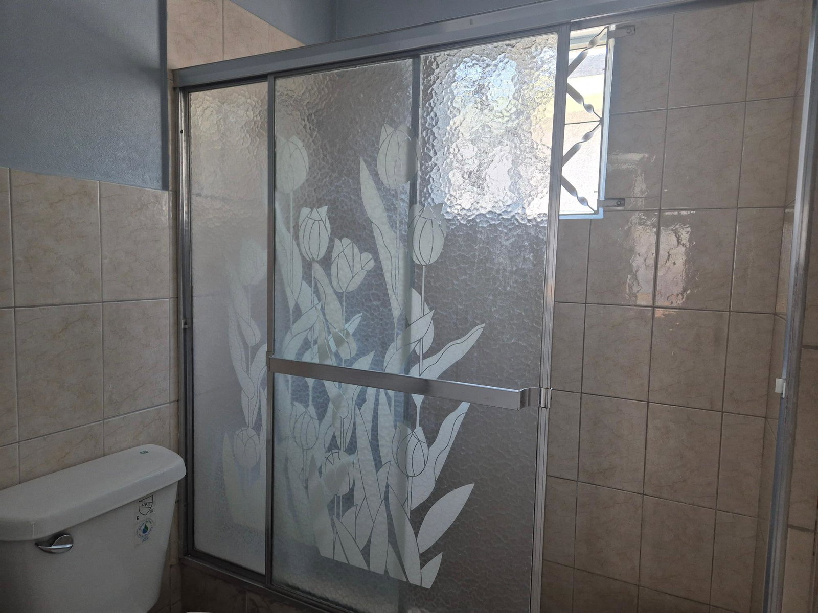 Ninth image of 371 East Sabina in Greater Portmore, St. Catherine, Jamaica - property is For Sale