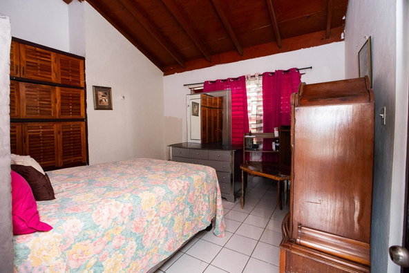 Thirteenth image of 14 Elmwood Terrace in Kingston 19, St. Andrew, Jamaica - property is For Sale