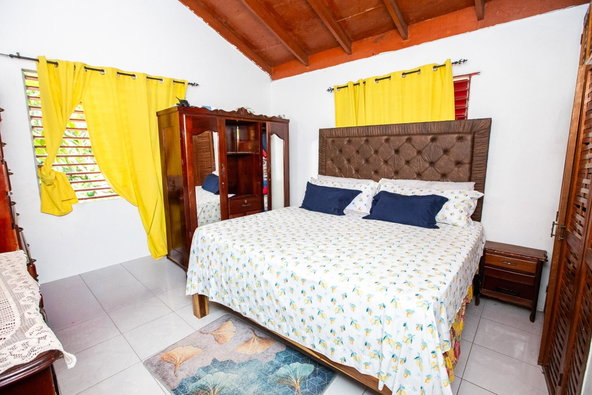 Sixteenth image of 14 Elmwood Terrace in Kingston 19, St. Andrew, Jamaica - property is For Sale