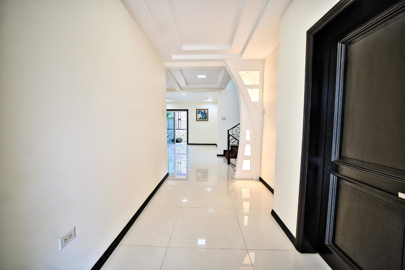 Seventh image of 18-19 Dillsbury Avenue in Kingston 6, St. Andrew, Jamaica - property is For Sale