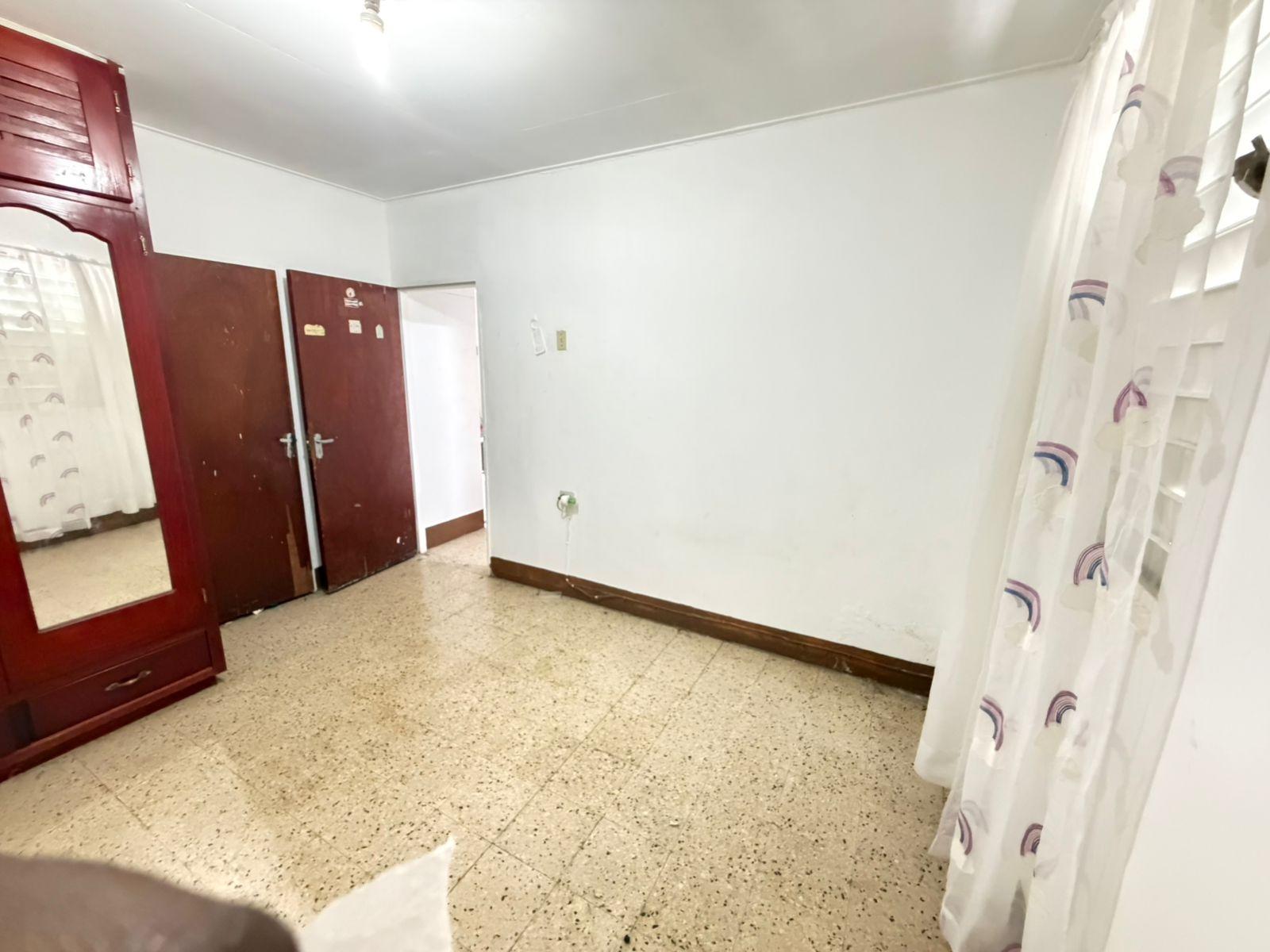 Eighth image of Donald Boulevard in May Pen, Clarendon, Jamaica - property is For Rent