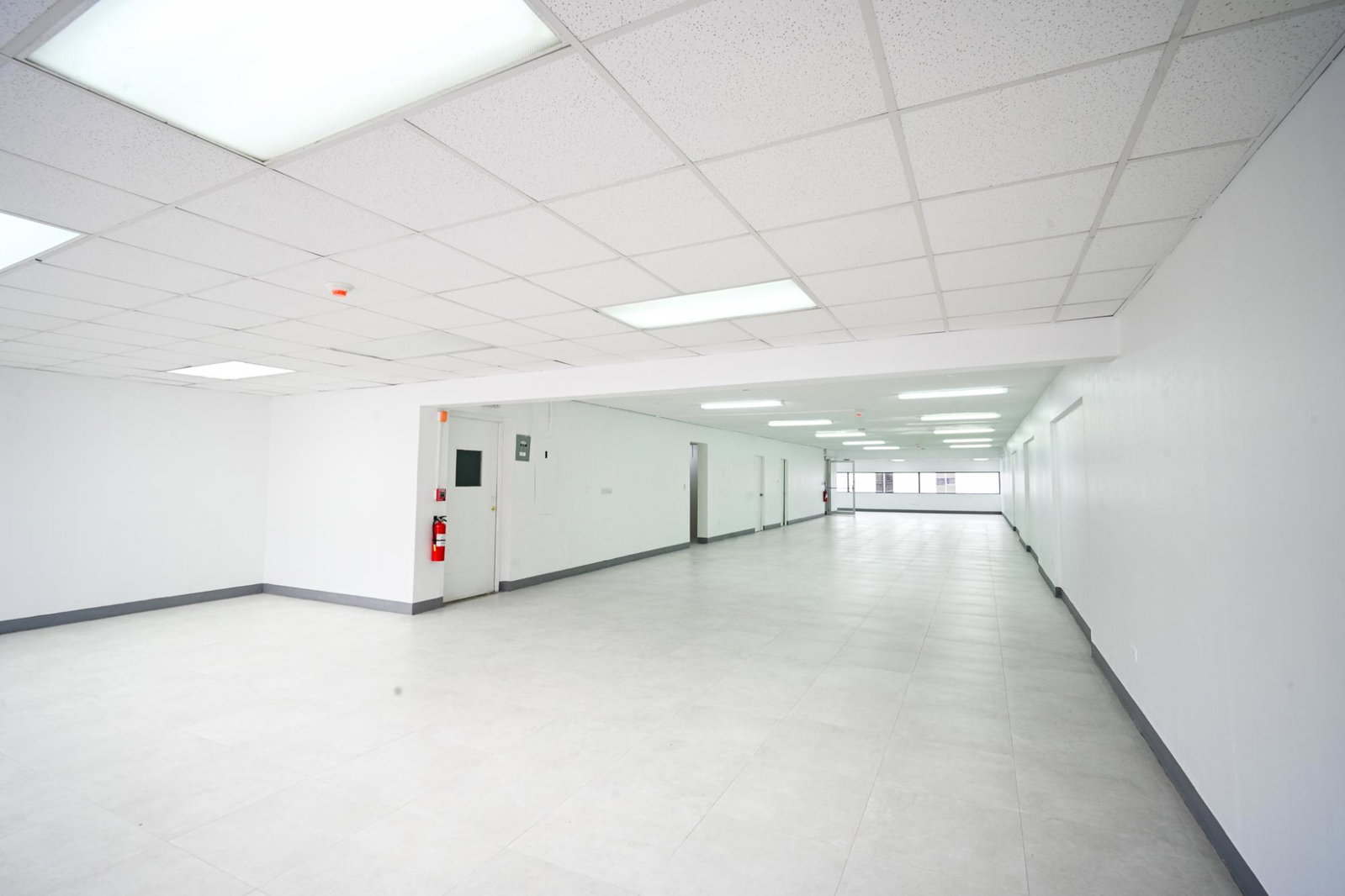 Ninth image of Floor 1-57 Knutsford Boulevard in Kingston 5, St. Andrew, Jamaica - property is For Rent