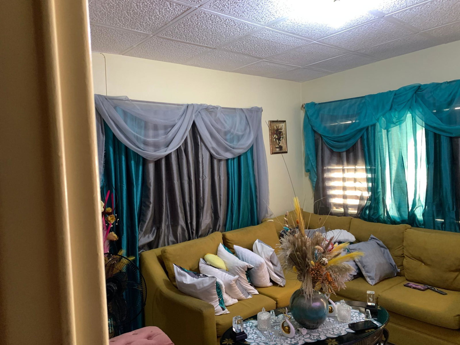 Seventh image of 11 Chevy Chase, Kingston 19 in Kingston 19, St. Andrew, Jamaica - property is For Sale