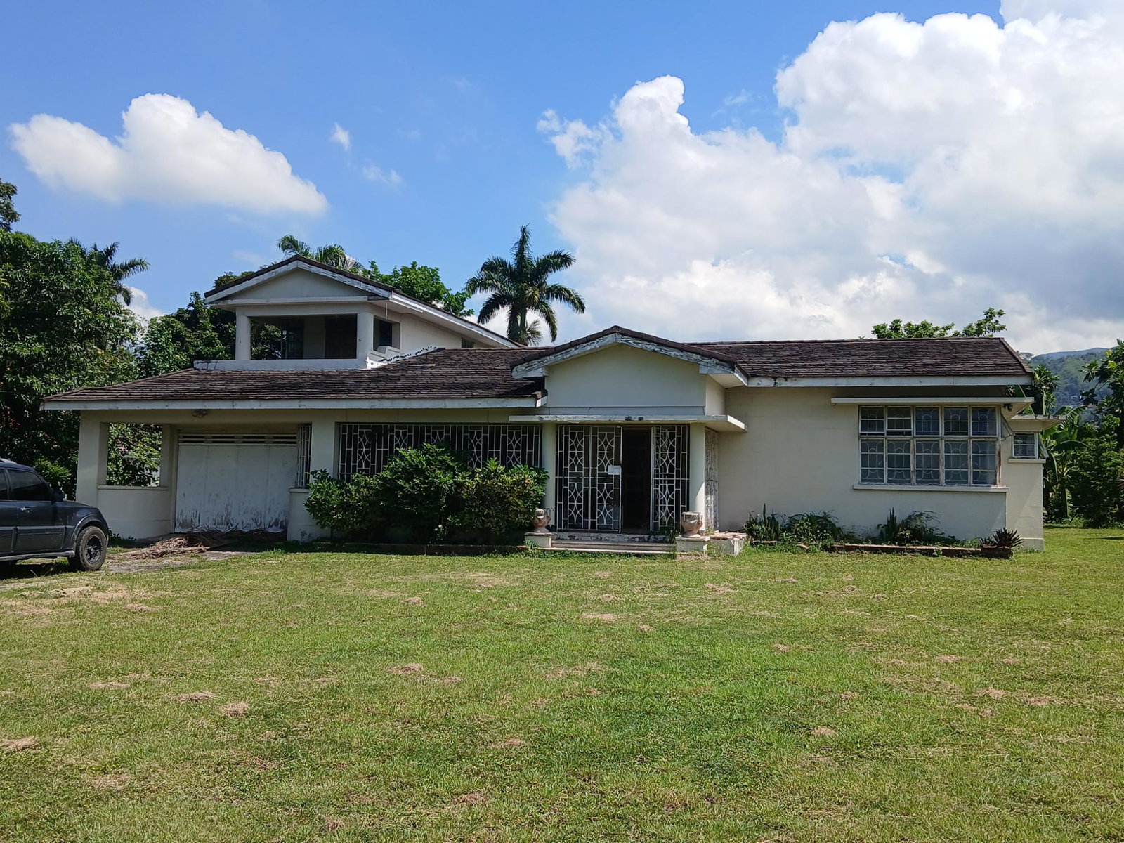 Second image of 18 Gloucester Avenue in Kingston 6, St. Andrew, Jamaica - property is For Sale