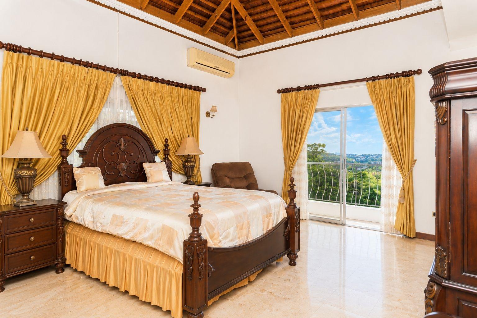 Twelfth image of 18 Linnemann Avenue, Kingsto in Kingston 6, St. Andrew, Jamaica - property is For Sale
