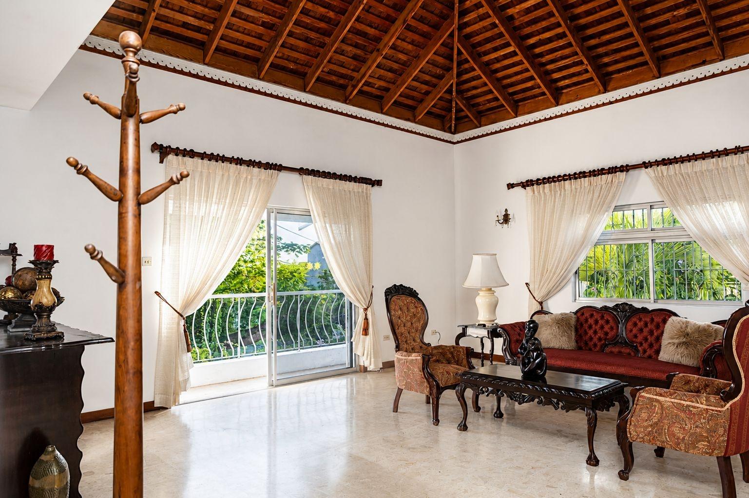 Seventh image of 18 Linnemann Avenue, Kingsto in Kingston 6, St. Andrew, Jamaica - property is For Sale