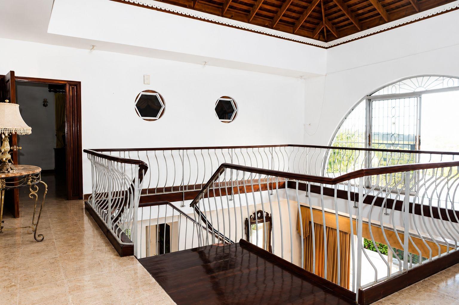 Eighth image of 18 Linnemann Avenue, Kingsto in Kingston 6, St. Andrew, Jamaica - property is For Sale