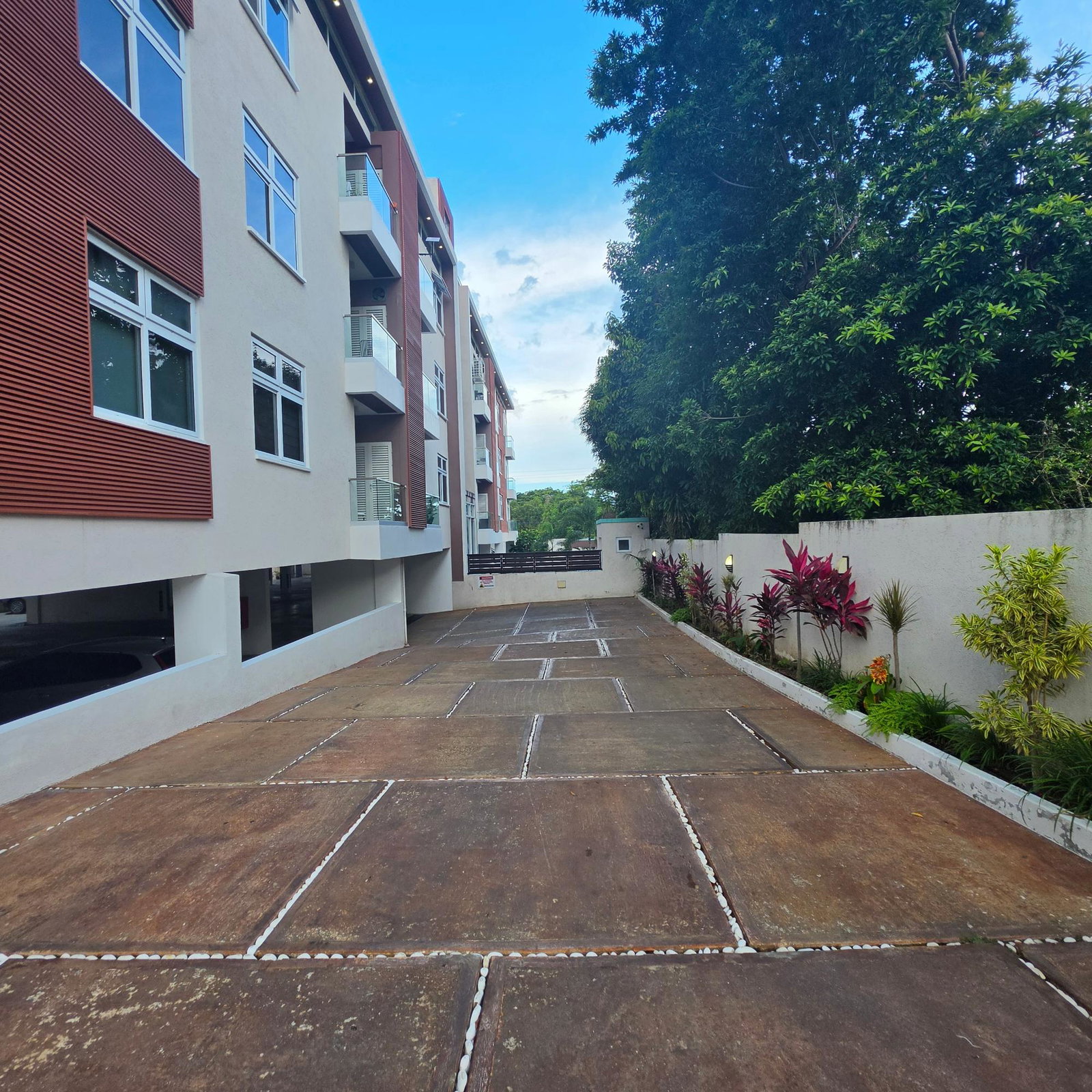 Fifteenth image of 22-18 Charlemont Avenue in Kingston 6, St. Andrew, Jamaica - property is For Sale