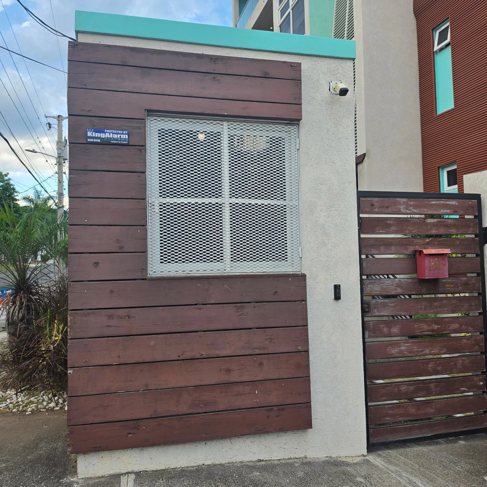 Thirtieth image of 22-18 Charlemont Avenue in Kingston 6, St. Andrew, Jamaica - property is For Sale