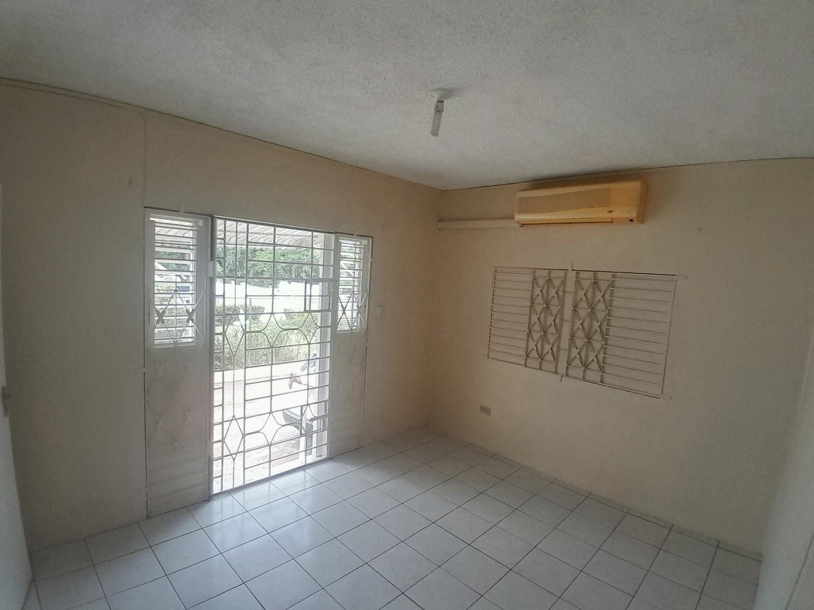 Third image of 10 Wedcombe Avenue, Kingston in Kingston 8, St. Andrew, Jamaica - property is For Rent