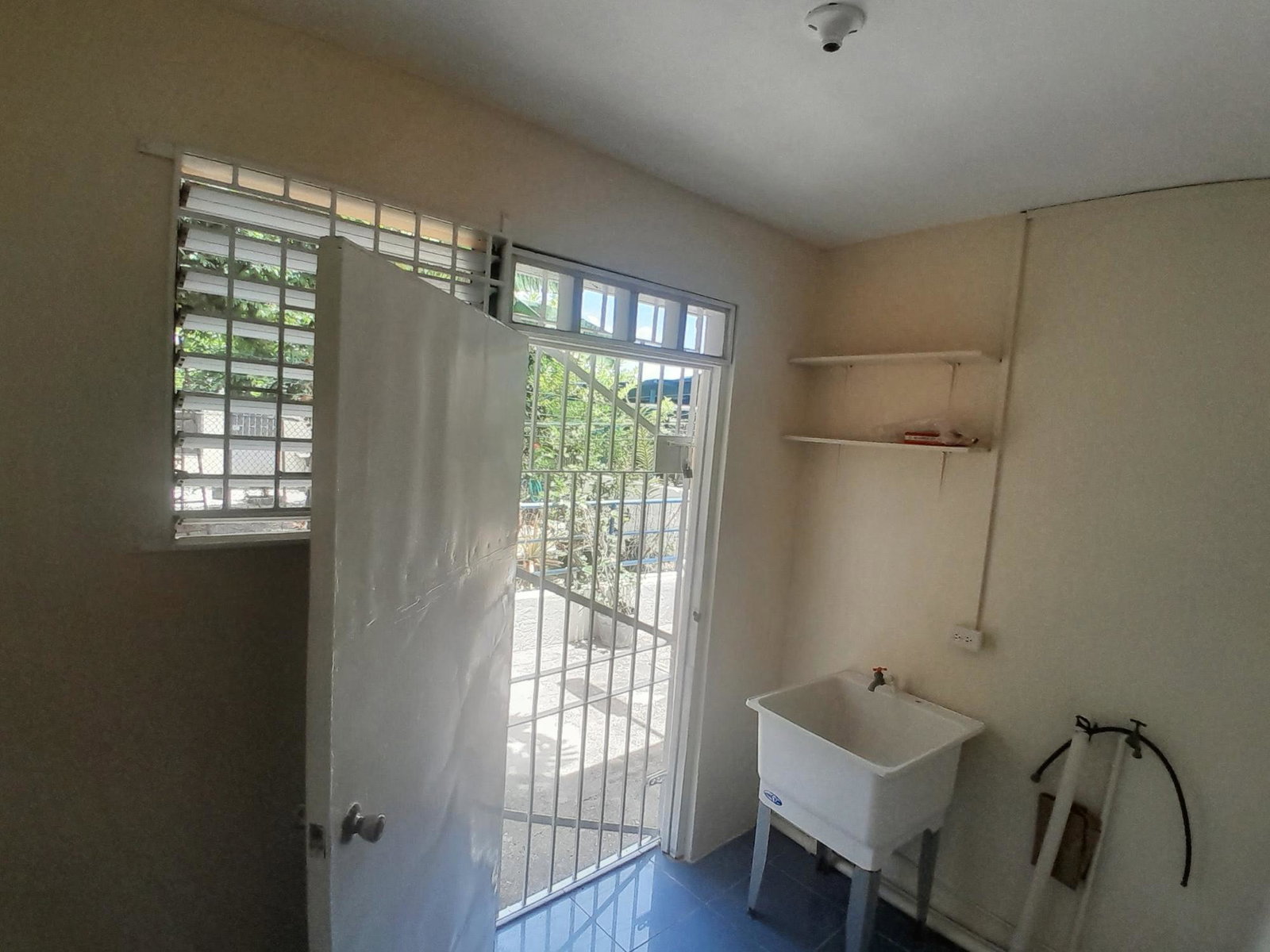 Seventh image of 10 Wedcombe Avenue, Kingston in Kingston 8, St. Andrew, Jamaica - property is For Rent