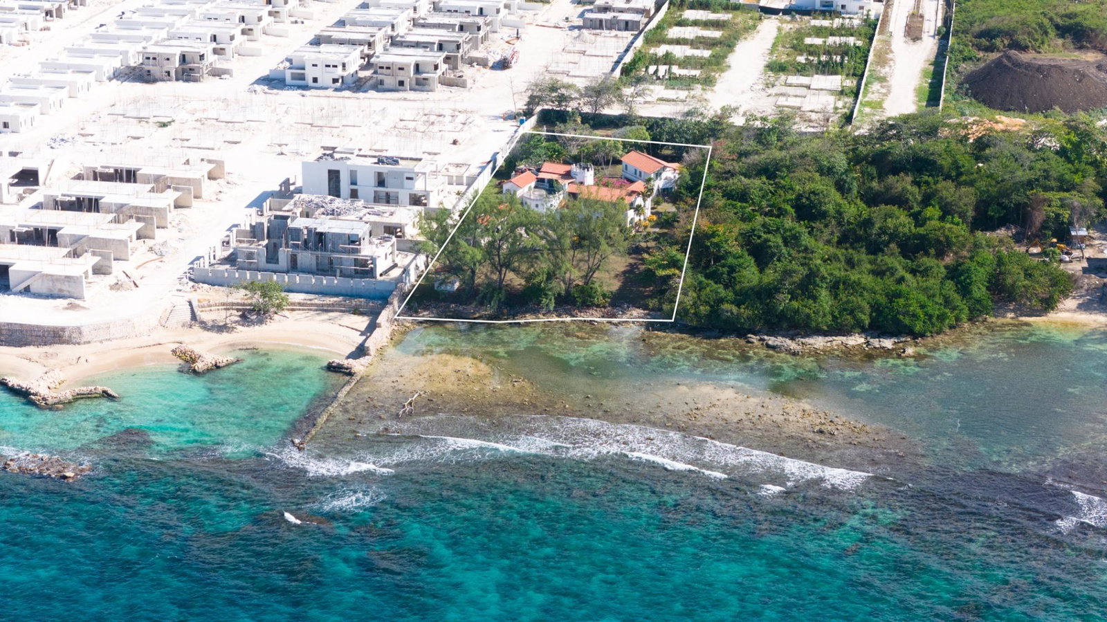 First image of Blenheim, St. Ann's Bay p in St. Ann's Bay, St. Ann, Jamaica - property is For Sale