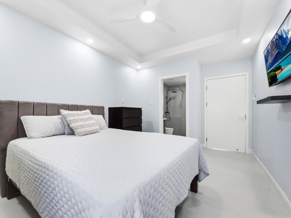 Ninth image of 256- Oak Estate in Bernard Lodge, St. Catherine, Jamaica - property is For Rent