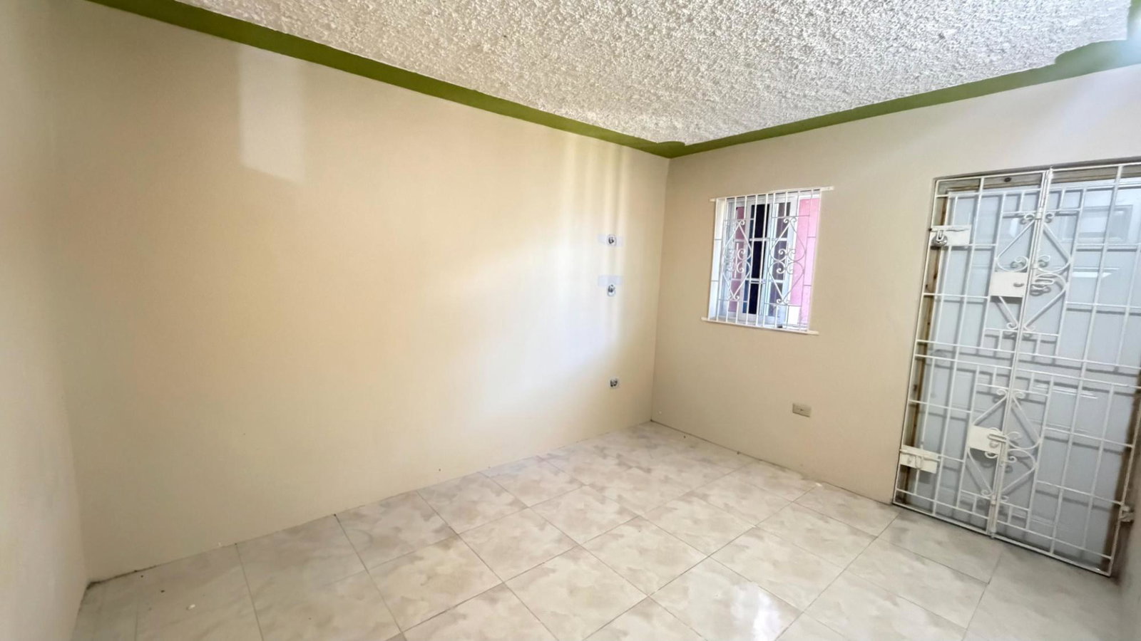 Fifth image of 88 Westchester Crescent, Por in Westchester, St. Catherine, Jamaica - property is For Rent