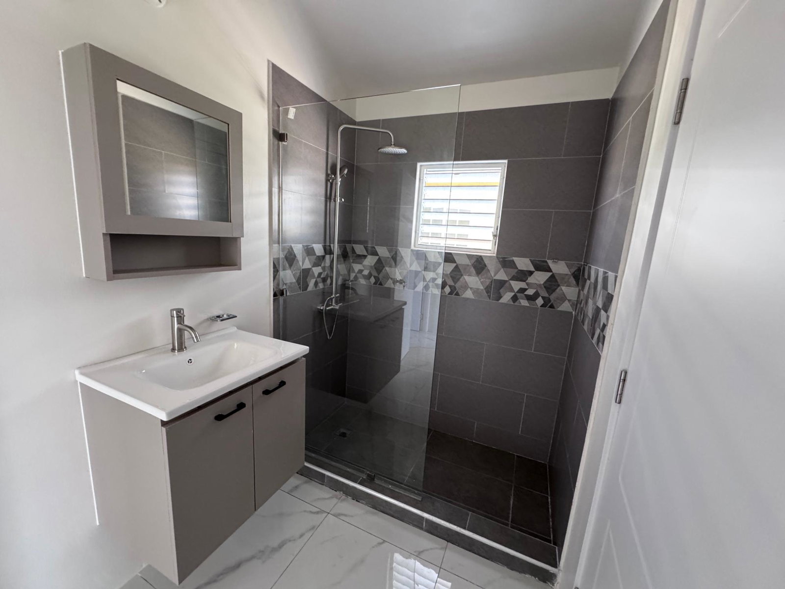 Tenth image of 1612 Phoenix Park Village 4 in Phoenix Park, St. Catherine, Jamaica - property is For Rent
