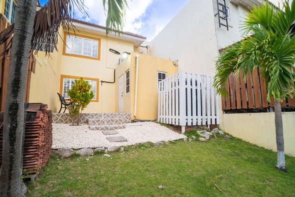 Sixteenth image of 31 Eugenia Close in Kingston 6, St. Andrew, Jamaica - property is For Rent