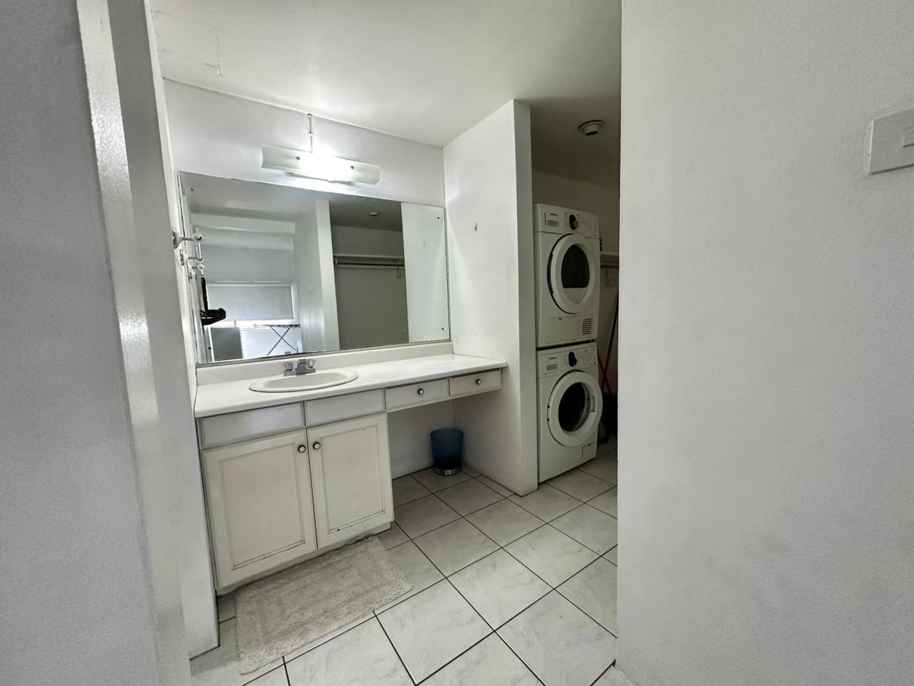 Tenth image of 3g West- 17 Kingsway in Kingston 10, St. Andrew, Jamaica - property is For Rent