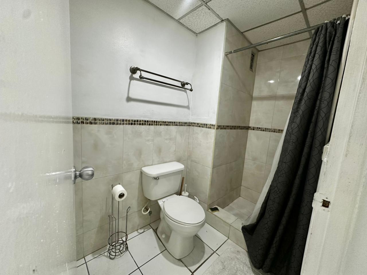 Eleventh image of 3g West- 17 Kingsway in Kingston 10, St. Andrew, Jamaica - property is For Rent