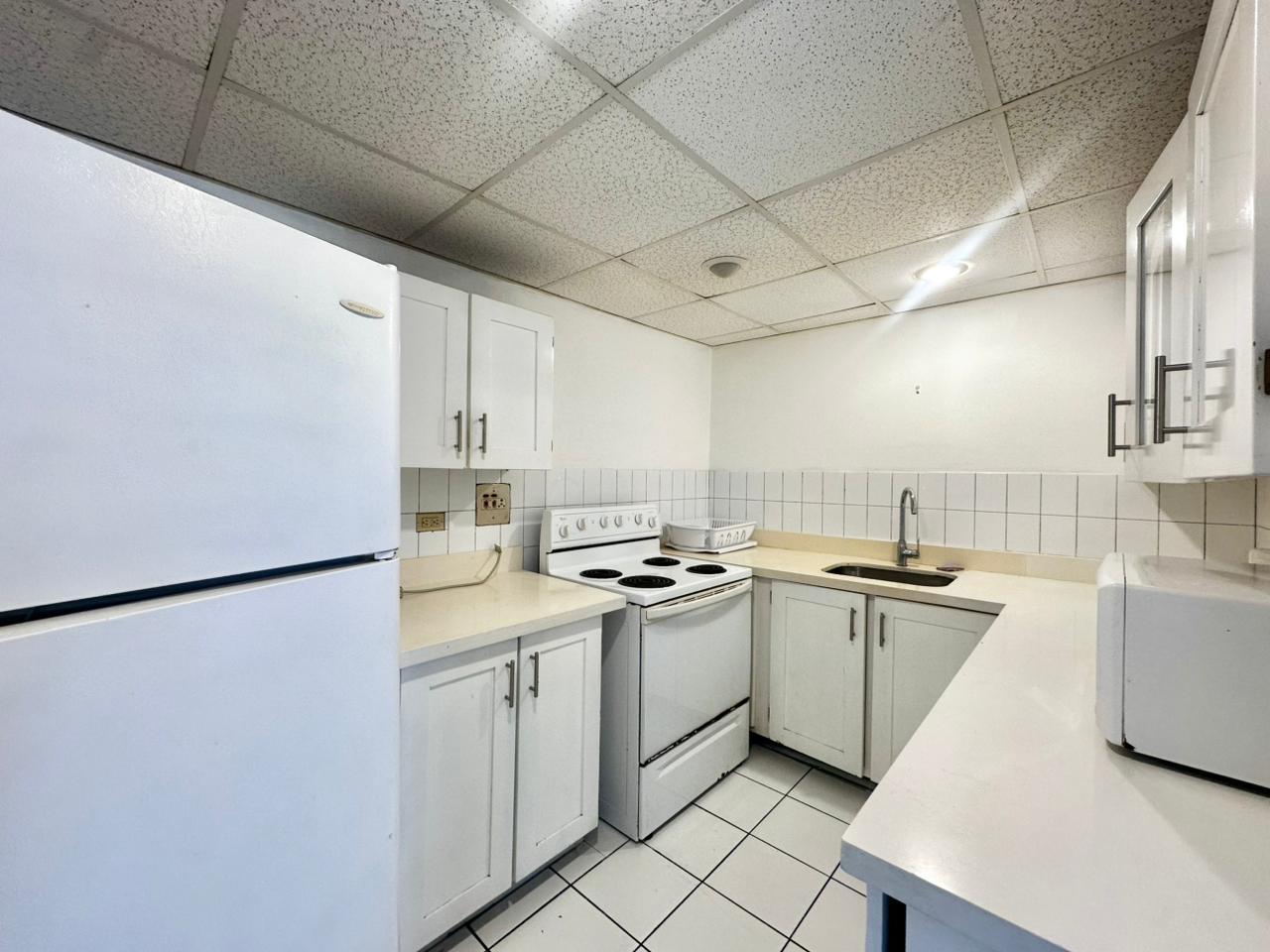 Sixth image of 3g West- 17 Kingsway in Kingston 10, St. Andrew, Jamaica - property is For Rent