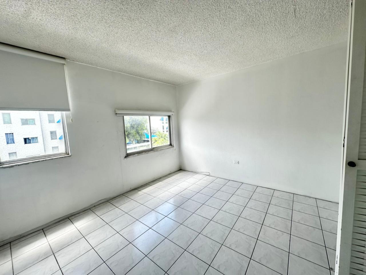 Eighth image of 3g West- 17 Kingsway in Kingston 10, St. Andrew, Jamaica - property is For Rent