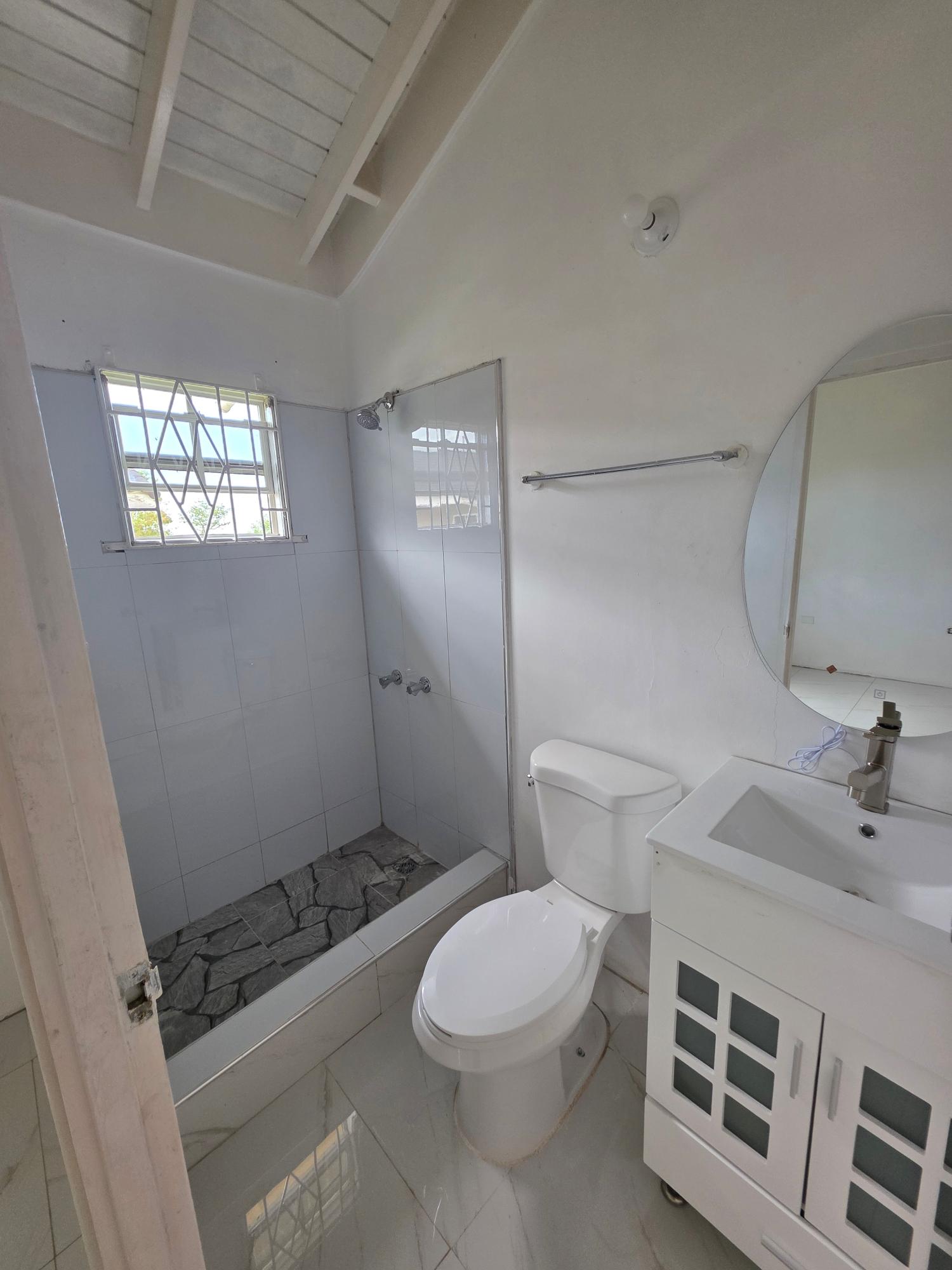 Eleventh image of 176 Stonebrook Vista Florence in FLORENCE HALL VILLAGE, Trelawny, Jamaica - property is For Rent