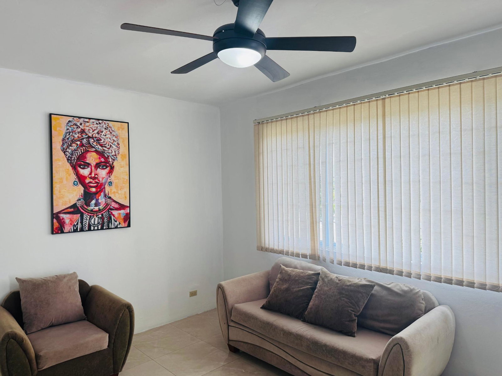 Fourth image of 3 Coopers Hill Road, in Montego Bay, St. James, Jamaica - property is For Rent