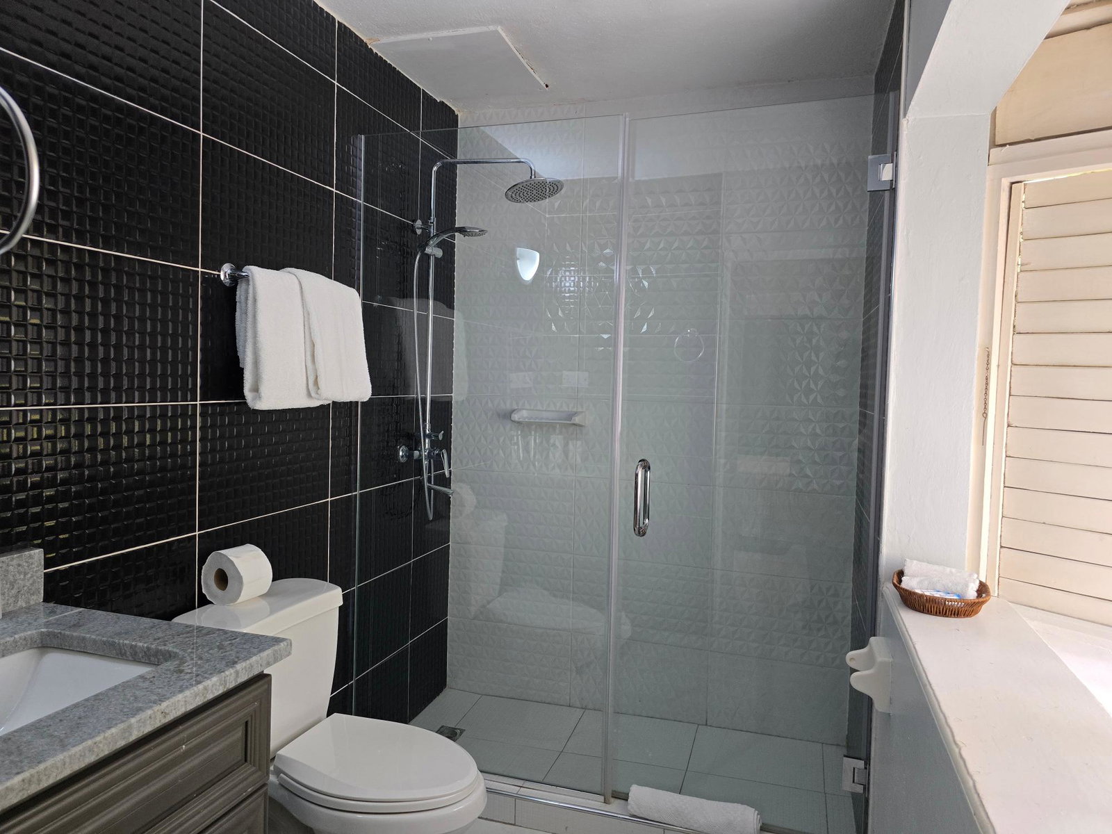 Eleventh image of 32- Mystic Ridge in Ocho Rios, St. Ann, Jamaica - property is For Sale