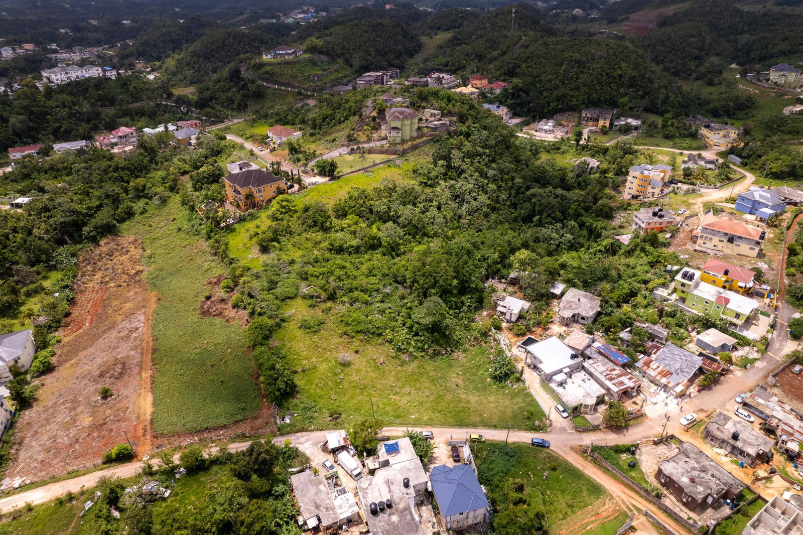 Thirteenth image of Red Bank Close/philham dr in Hatfield, Manchester, Jamaica - property is For Sale