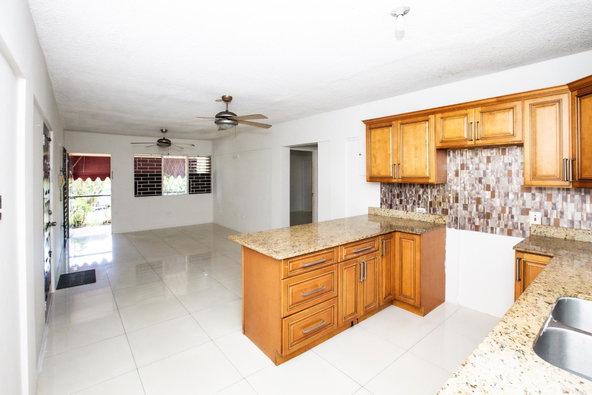 First image of 6 East Avenue in Kingston 8, St. Andrew, Jamaica - property is For Rent