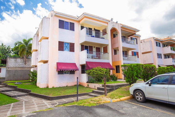 Sixteenth image of 6 East Avenue in Kingston 8, St. Andrew, Jamaica - property is For Rent