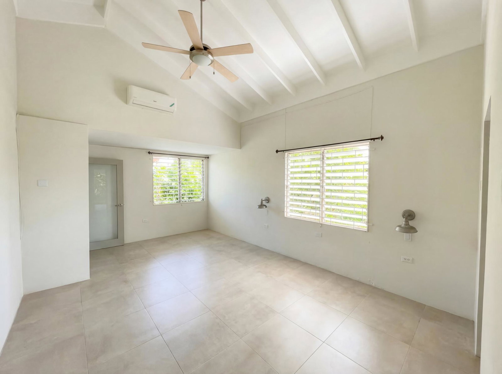 Seventh image of 4 Blaise Close in Kingston 8, St. Andrew, Jamaica - property is For Sale