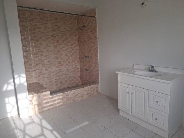 Tenth image of 3-79 Springfield Boulevard, re in RETREAT HEIGHTS, Trelawny, Jamaica - property is For Rent