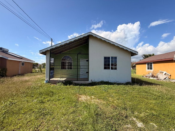 First image of 11 Tropical Crescent in Old Harbour, St. Catherine, Jamaica - property is For Rent