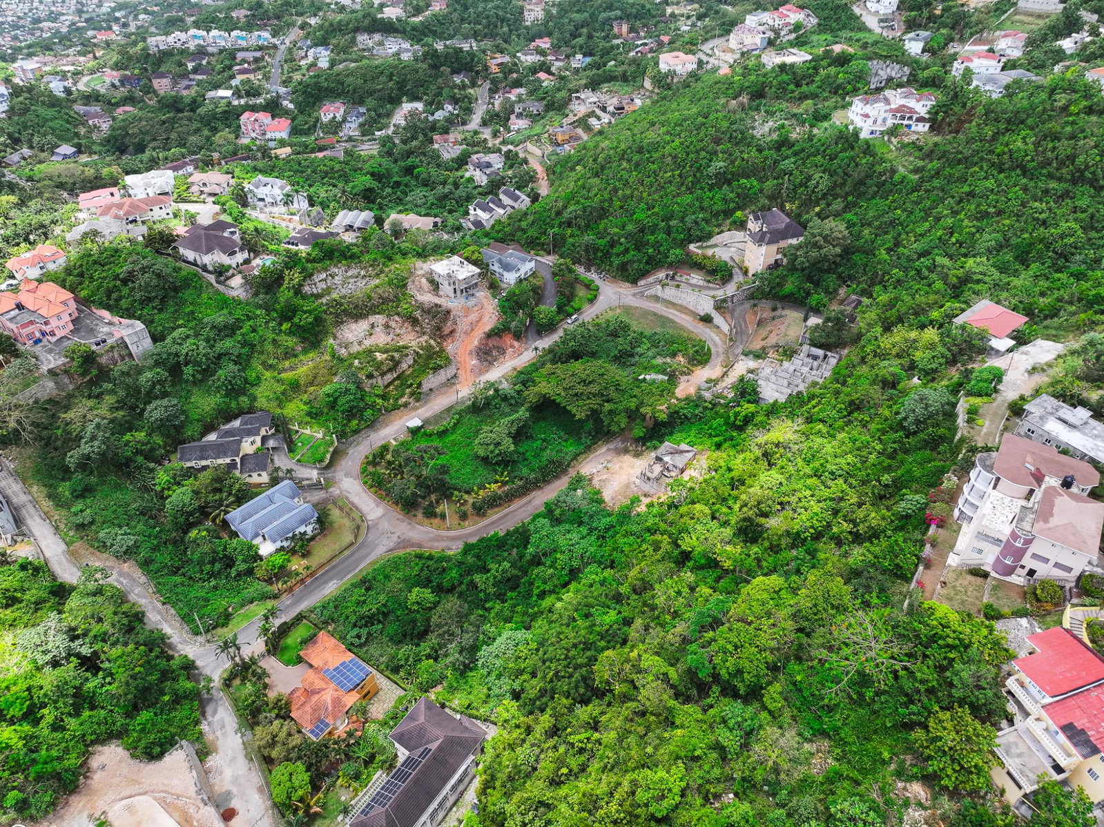 Third image of 15 Thompson Boulevard in Kingston 19, St. Andrew, Jamaica - property is For Sale