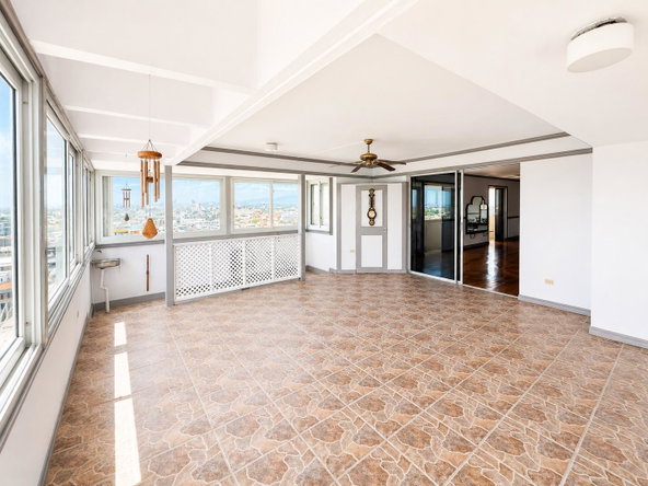 Seventeenth image of Ph5-8 Ocean Boulevard in KINGSTON, Kingston, Jamaica - property is For Sale
