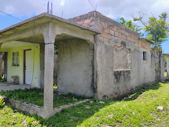 Seventh image of Kingswood Pen in Savanna-La-Mar, Westmoreland, Jamaica - property is For Sale