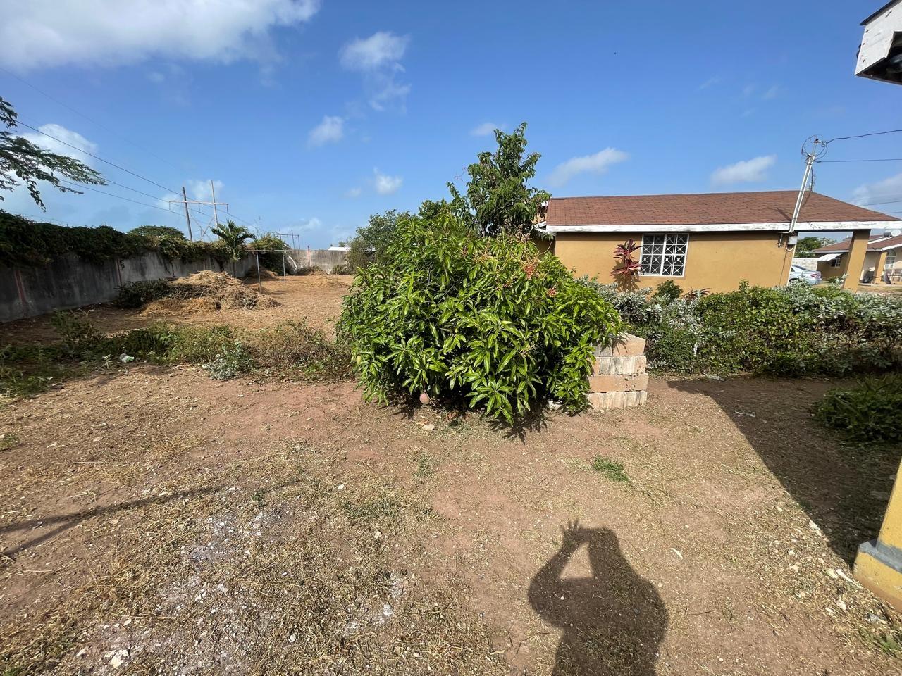 Seventh image of 1215 New Harbour Village ii in New Harbour Village, St. Catherine, Jamaica - property is For Rent