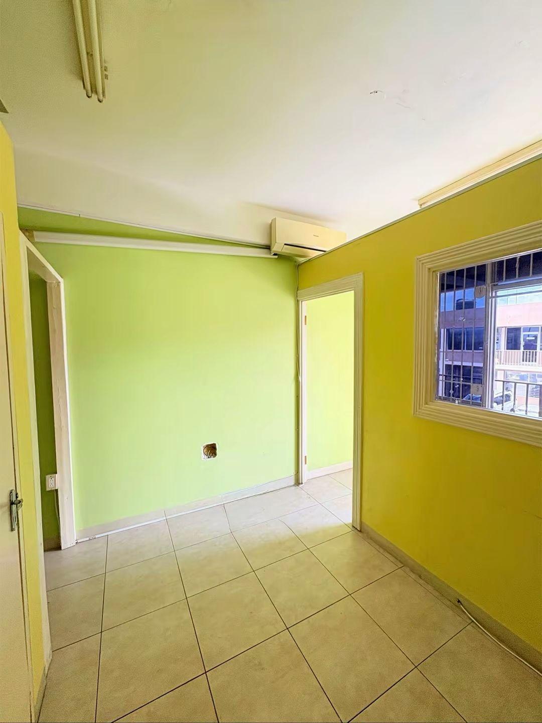 Fourth image of 15-4 Lismore Avenue in Kingston 5, St. Andrew, Jamaica - property is For Rent