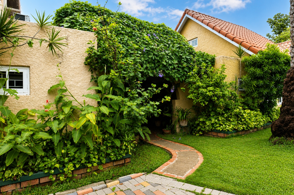 Fourteenth image of 2-3 Hillcrest Avenue in Kingston 6, St. Andrew, Jamaica - property is For Rent