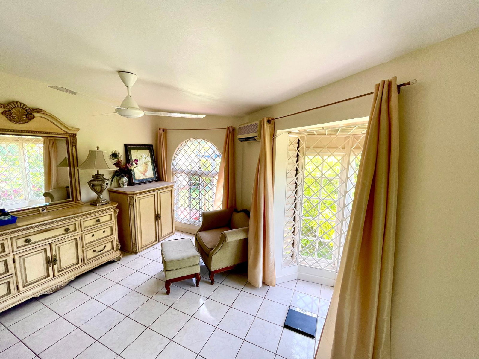 Fourteenth image of Paradise Acres in Montego Bay, St. James, Jamaica - property is For Sale