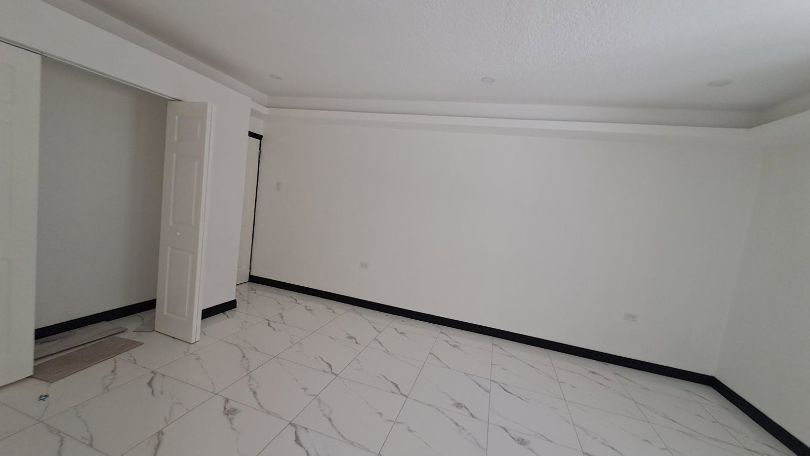 Tenth image of 7-16 Edinburgh Avenue in Kingston 10, St. Andrew, Jamaica - property is For Rent