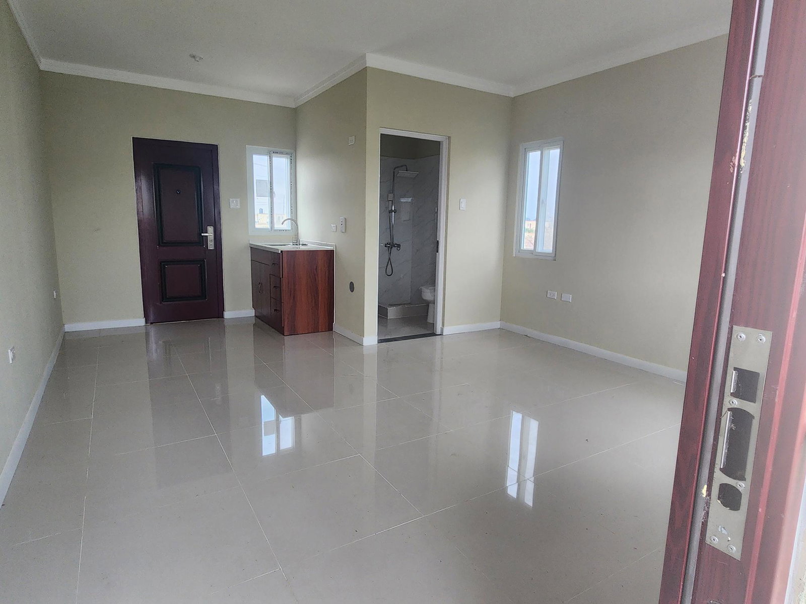 Seventh image of 1087 Catherine Estates in Spanish Town, St. Catherine, Jamaica - property is For Rent