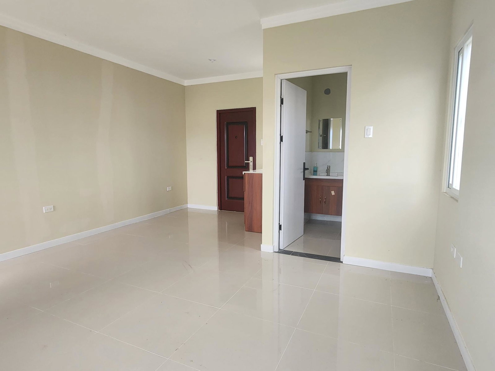 Eighth image of 1087 Catherine Estates in Spanish Town, St. Catherine, Jamaica - property is For Rent