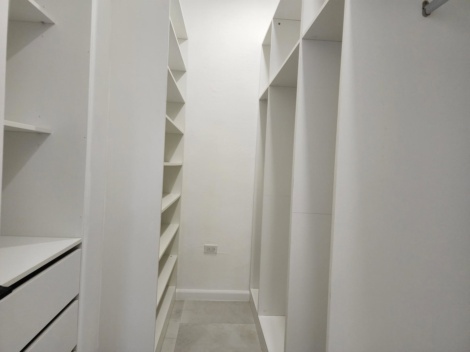 Eleventh image of 3-83 Shortwood Road in Kingston 8, St. Andrew, Jamaica - property is For Rent