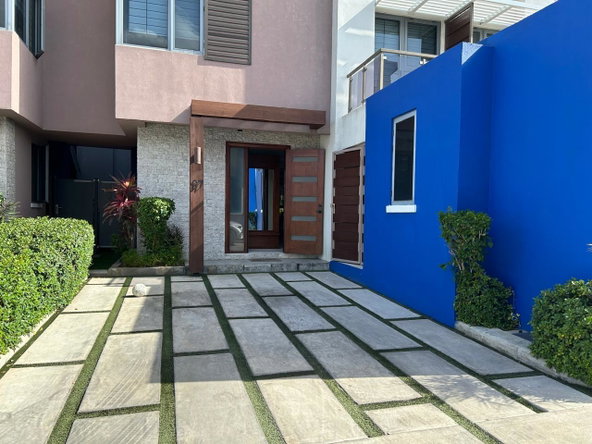 Fifth image of th 7-27-29 Hopefield Avenue in Kingston 6, St. Andrew, Jamaica - property is For Rent