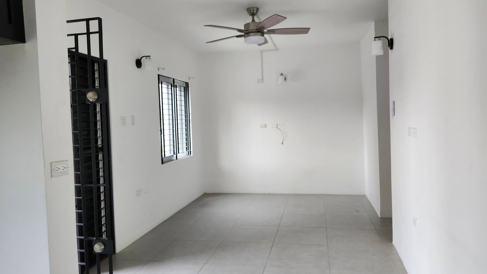 Sixth image of E4-67 Shortwood Road, Kgn 8 in Kingston 8, St. Andrew, Jamaica - property is For Rent