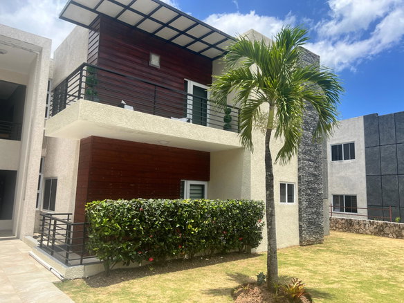 First image of 6-16-18 Russell Heights in Kingston 8, St. Andrew, Jamaica - property is For Rent