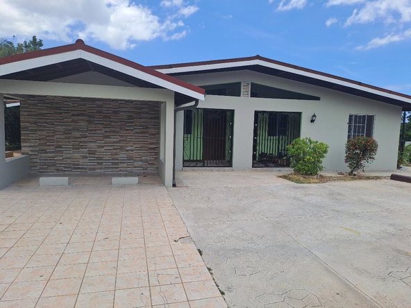 First image of 4 Roehampton Mews in Kingston 19, St. Andrew, Jamaica - property is For Rent