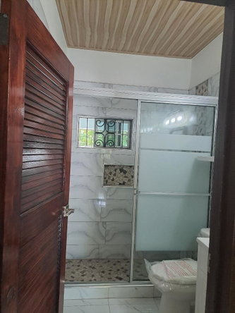 Eleventh image of 4 Roehampton Mews in Kingston 19, St. Andrew, Jamaica - property is For Rent